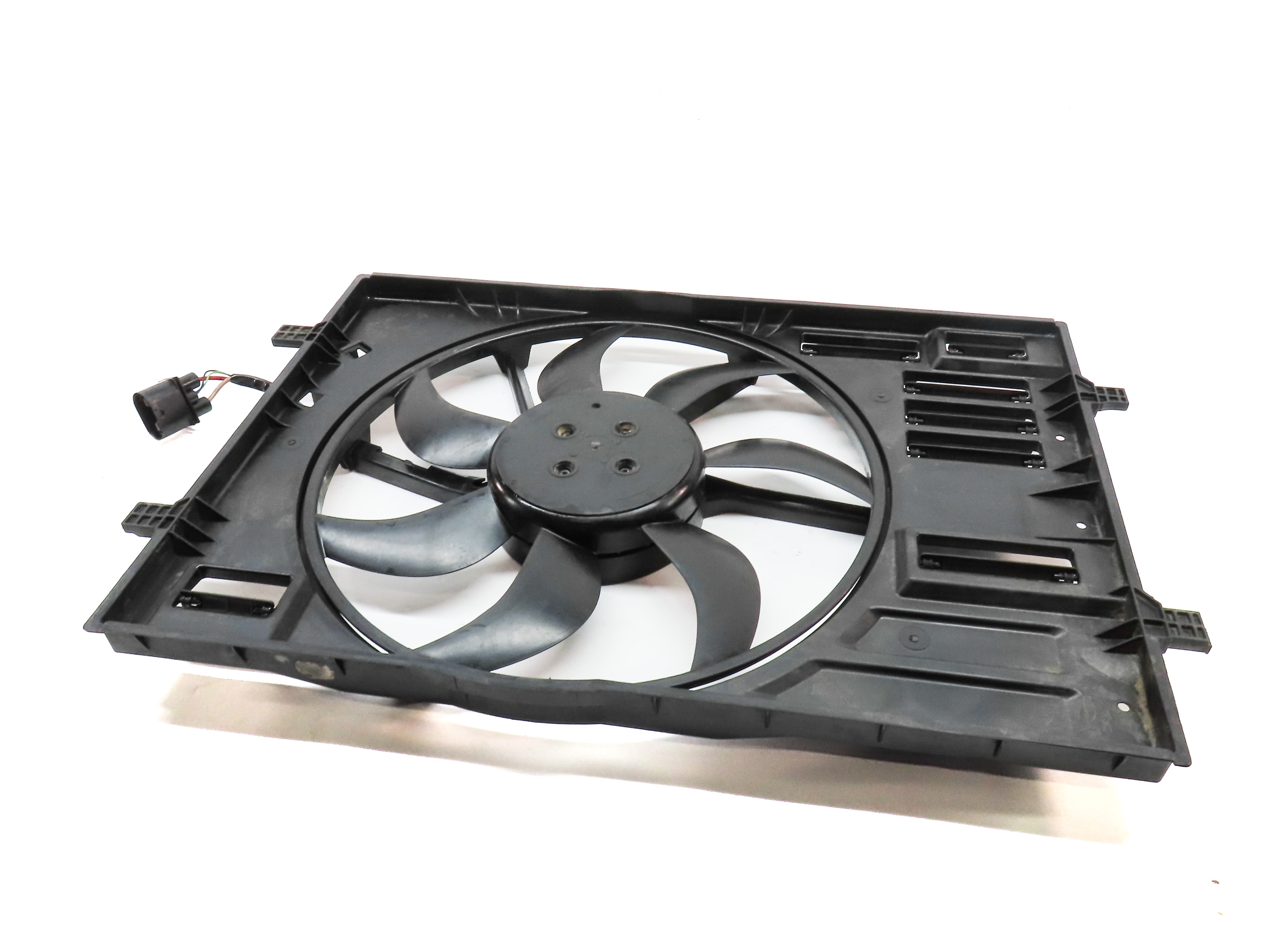 2015-2016 AUDI A3 (8V) 2.0L TURBO ENGINE - RADIATOR COOLING FAN ASSEMBLY — exact item pictured